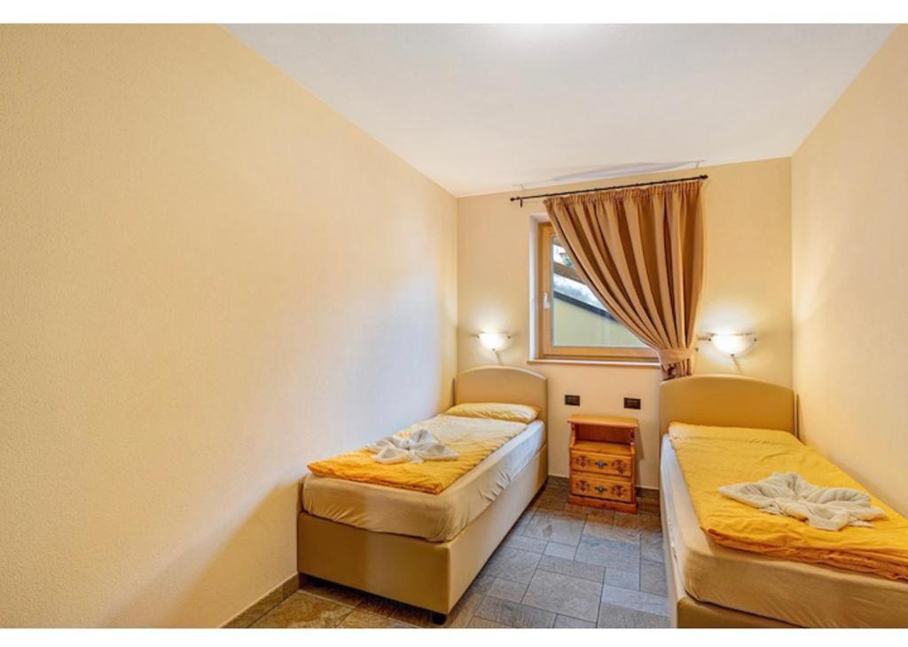 Casa Da Claudia Apartment Livigno Exterior photo